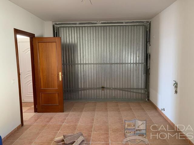 Image No.16-4 Bed Villa for sale