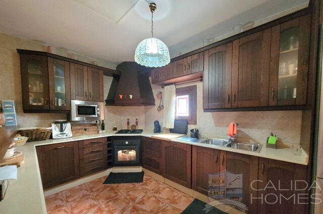 Image No.15-3 Bed Villa for sale