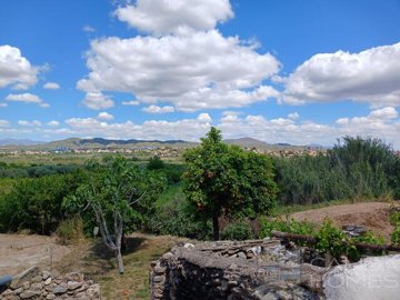 cortijo-meadow-terraced-country-house-for-sal