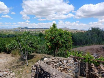 cortijo-meadow-terraced-country-house-for-sal