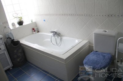 casa-blossom--resale-villa-for-sale-in-oria-6