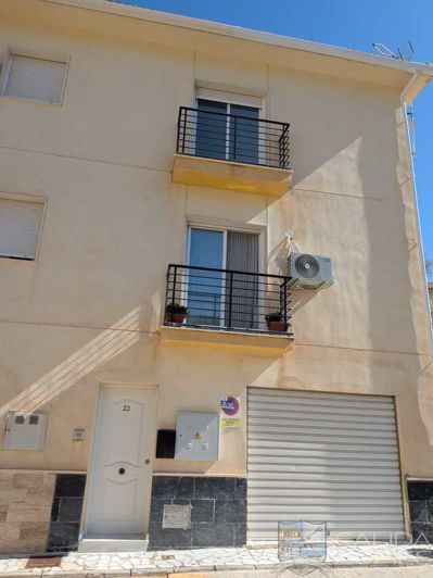 Image No.2-3 Bed Townhouse for sale