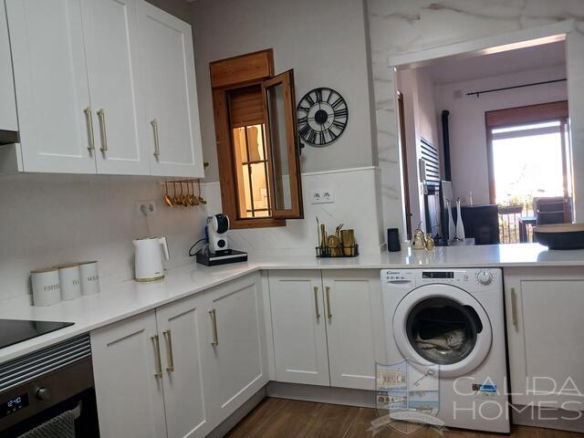 Image No.11-2 Bed Apartment for sale