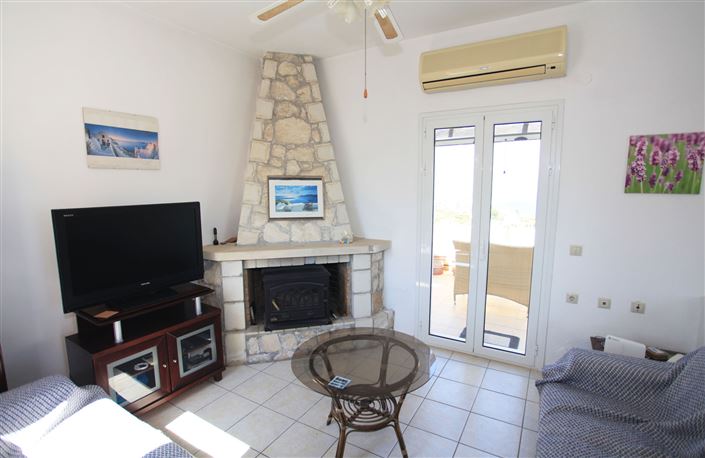 Image No.3-Villa de 4 chambres à vendre à Plaka