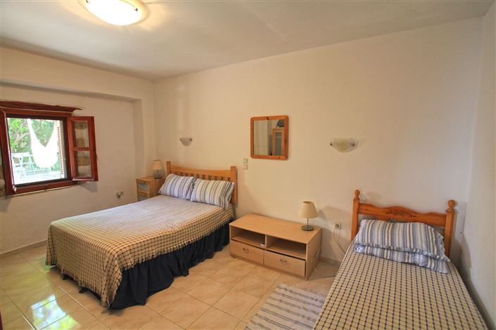 Image No.20-2 Bed Villa for sale