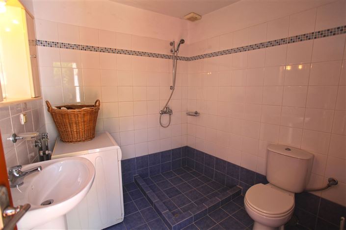 Image No.33-2 Bed Villa for sale