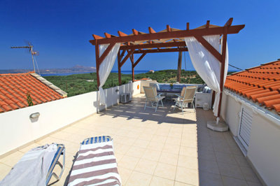 10roofterrace-1690540325