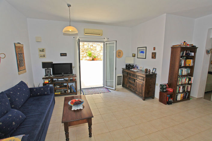 Image No.25-2 Bed Villa for sale