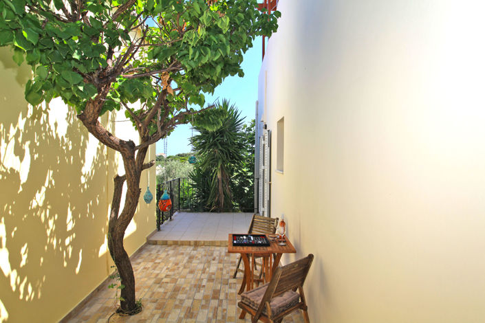 Image No.8-2 Bed Villa for sale