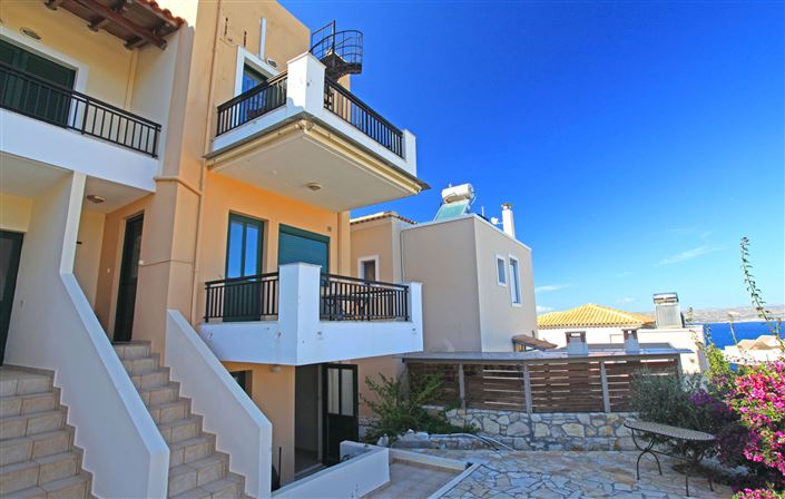 Image No.11-2 Bed Villa for sale