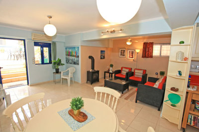 11livingarea3-1718446488