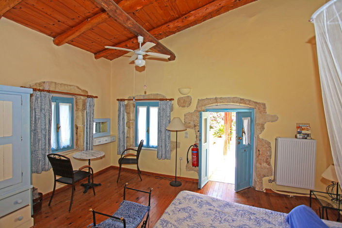 Image No.37-Villa de 5 chambres à vendre à Gavalohori