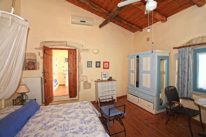 Image No.40-Villa de 5 chambres à vendre à Gavalohori