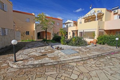 23sharedgardenarea-1737452100