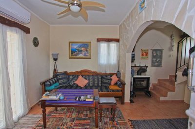 14livingarea2-1737452085