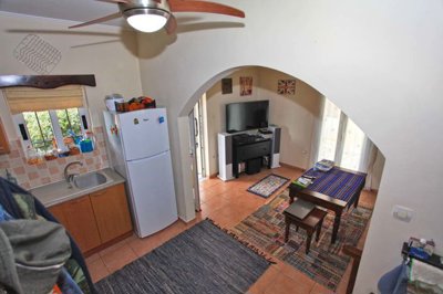 17livingarea3-1737452098