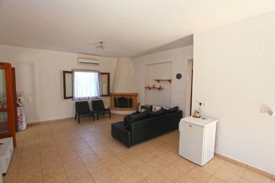 17livingarea2-1745590144