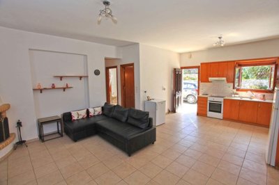 19livingarea4-1745590144