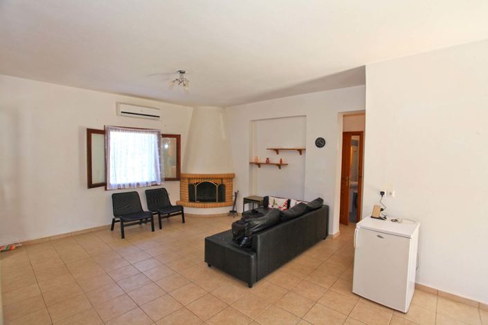 Image No.5-2 Bed Villa for sale