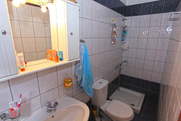 Image No.19-2 Bed Villa for sale