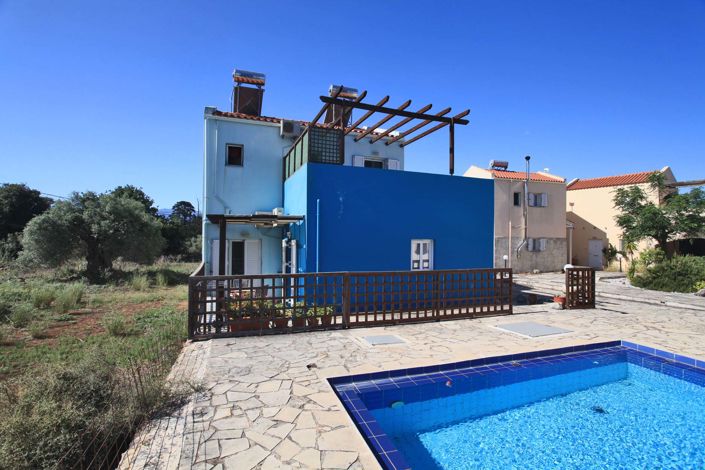 Image No.10-2 Bed Villa for sale