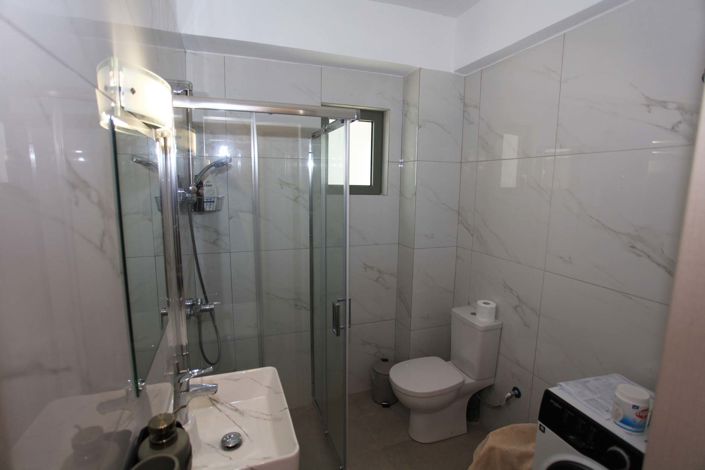 Image No.20-2 Bed Villa for sale