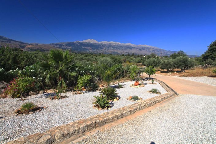 Image No.7-Villa de 2 chambres à vendre à Kalamitsi