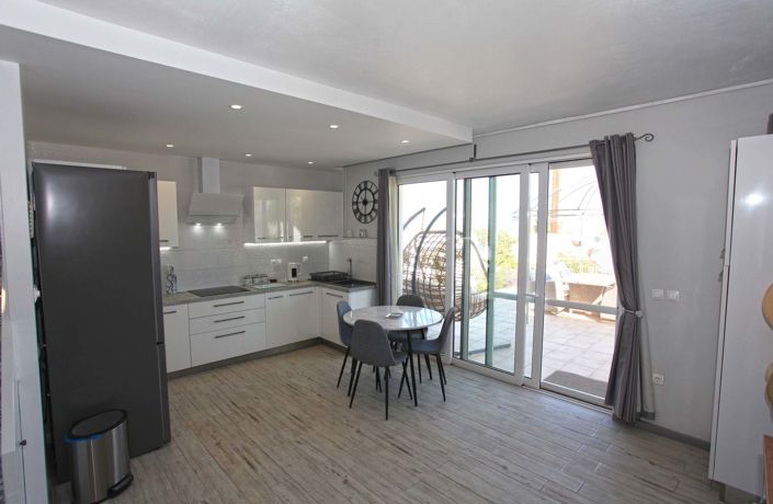 Image No.32-Villa de 2 chambres à vendre à Kokkino Horio