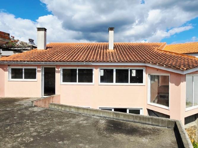 Image No.5-House for sale