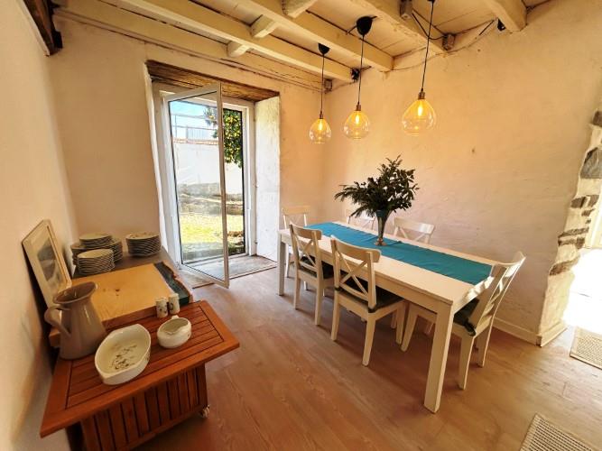 Image No.11-4 Bed Village House for sale