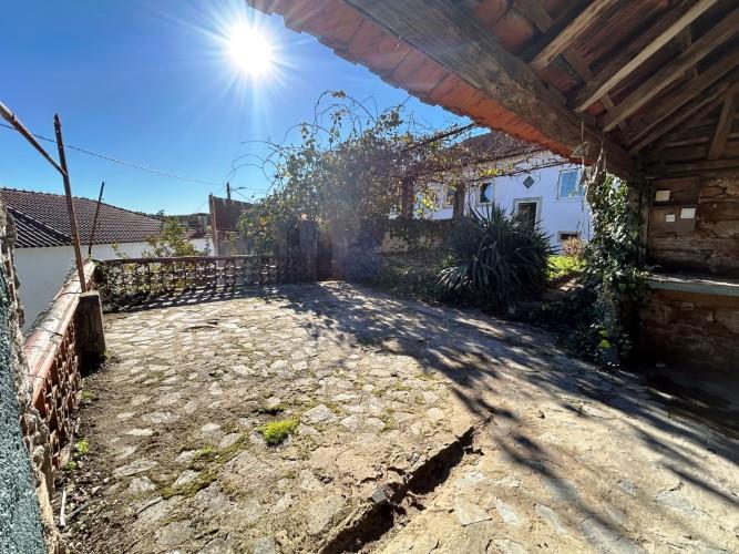 Image No.45-4 Bed Village House for sale