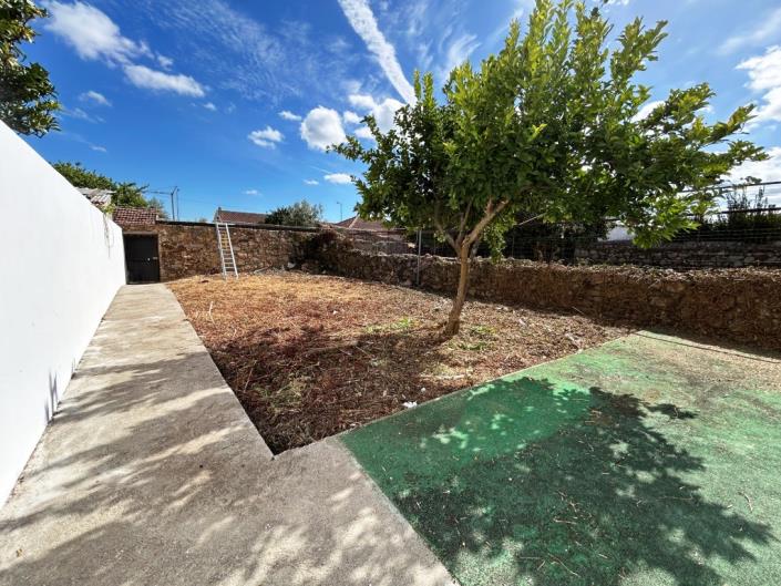 Image No.3-2 Bed Townhouse for sale