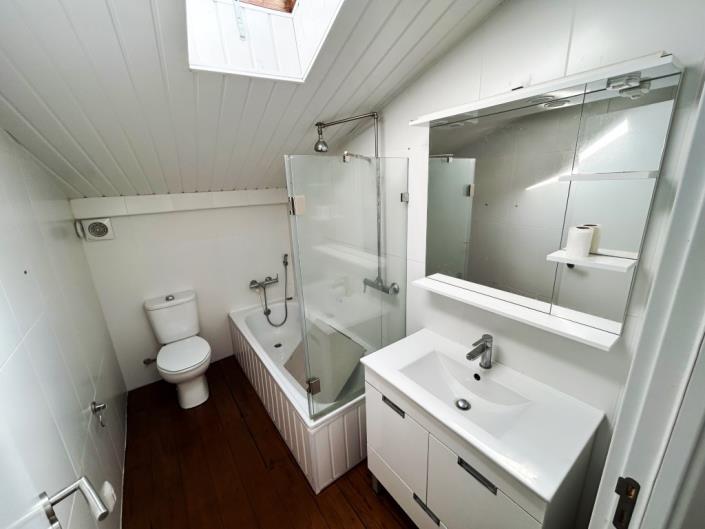 Image No.21-2 Bed Townhouse for sale