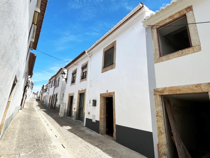 Image No.30-2 Bed Townhouse for sale