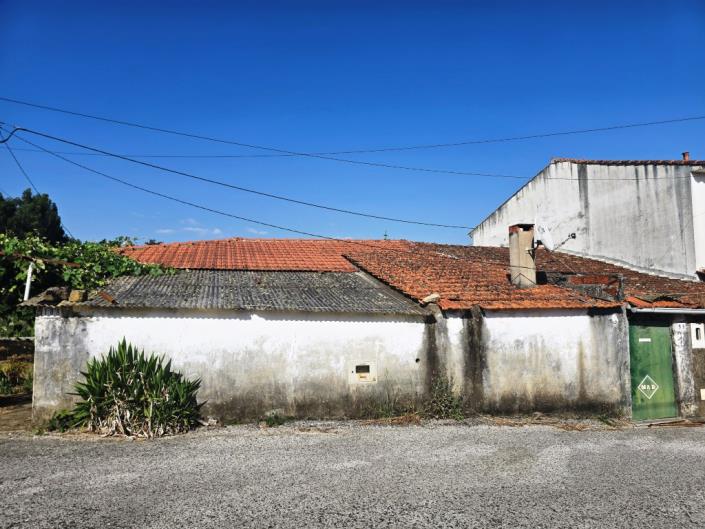 Image No.2-4 Bed Village House for sale