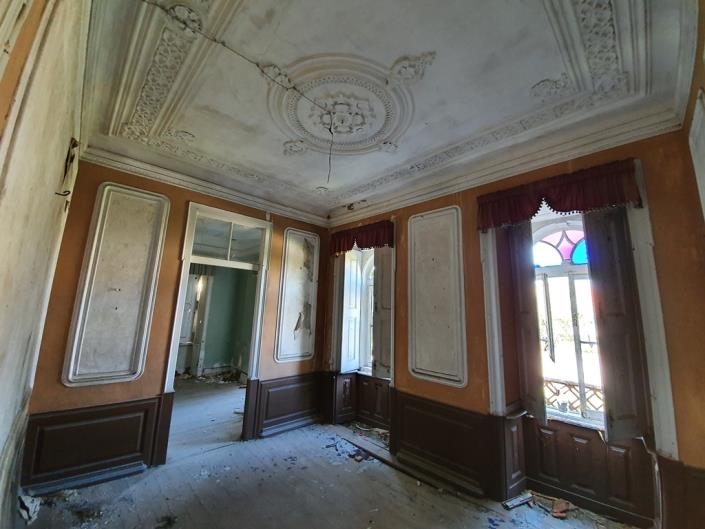 Image No.13-12 Bed Mansion for sale