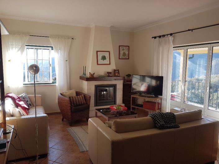 Image No.28-3 Bed Country Property for sale