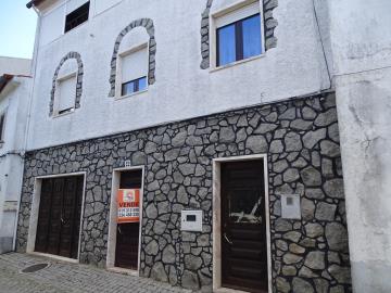 1 - Pedrógão Grande, Townhouse