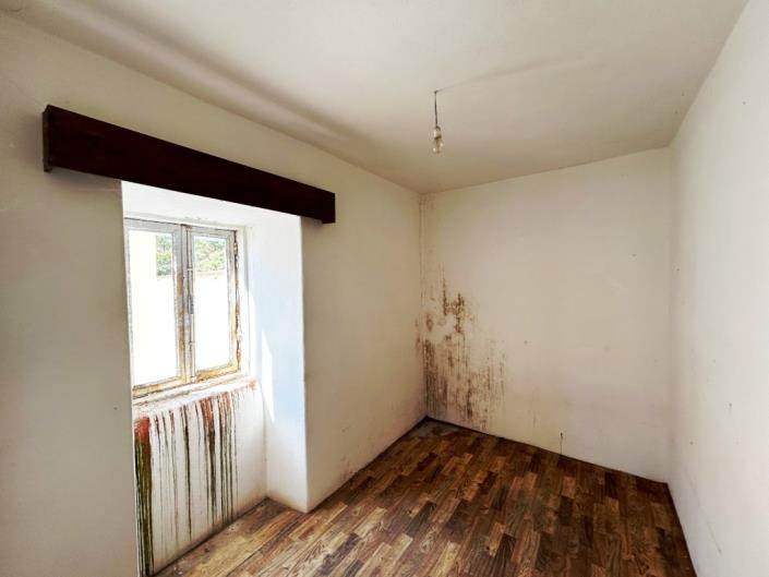 Image No.13-3 Bed Village House for sale