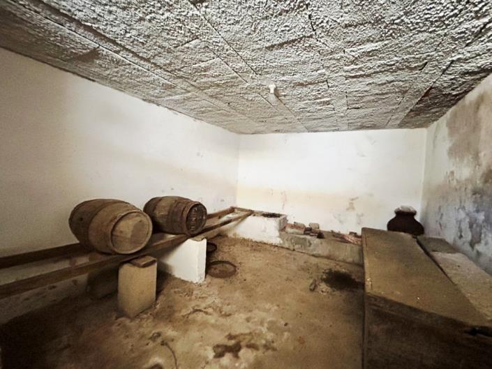 Image No.21-3 Bed Village House for sale