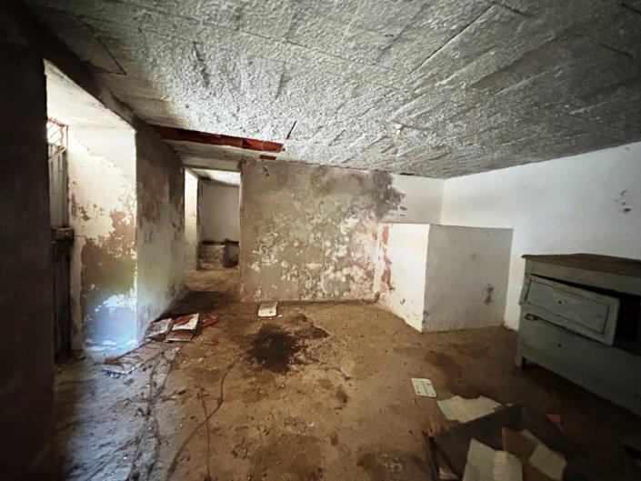 Image No.23-3 Bed Village House for sale