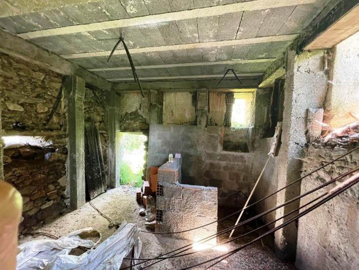 Image No.9-Country House for sale