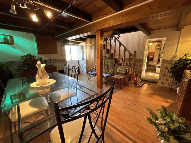 Image No.22-4 Bed House for sale