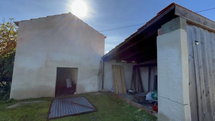 Image No.34-4 Bed Farmhouse for sale