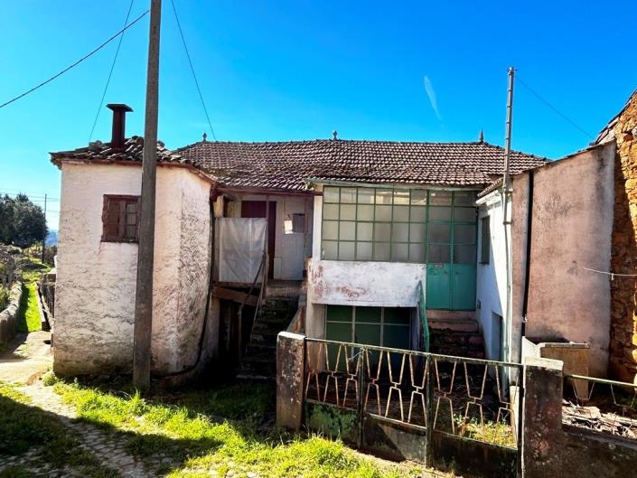 Image No.3-4 Bed Country House for sale