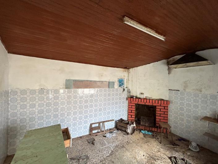 Image No.13-4 Bed Country House for sale