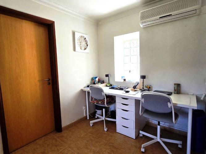 Image No.14-3 Bed House for sale