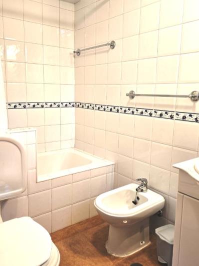 Image No.24-3 Bed House for sale