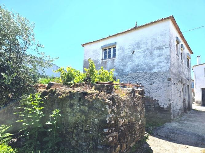 Image No.7-2 Bed Village House for sale