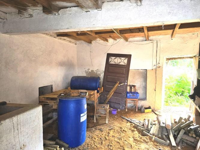 Image No.18-2 Bed Village House for sale